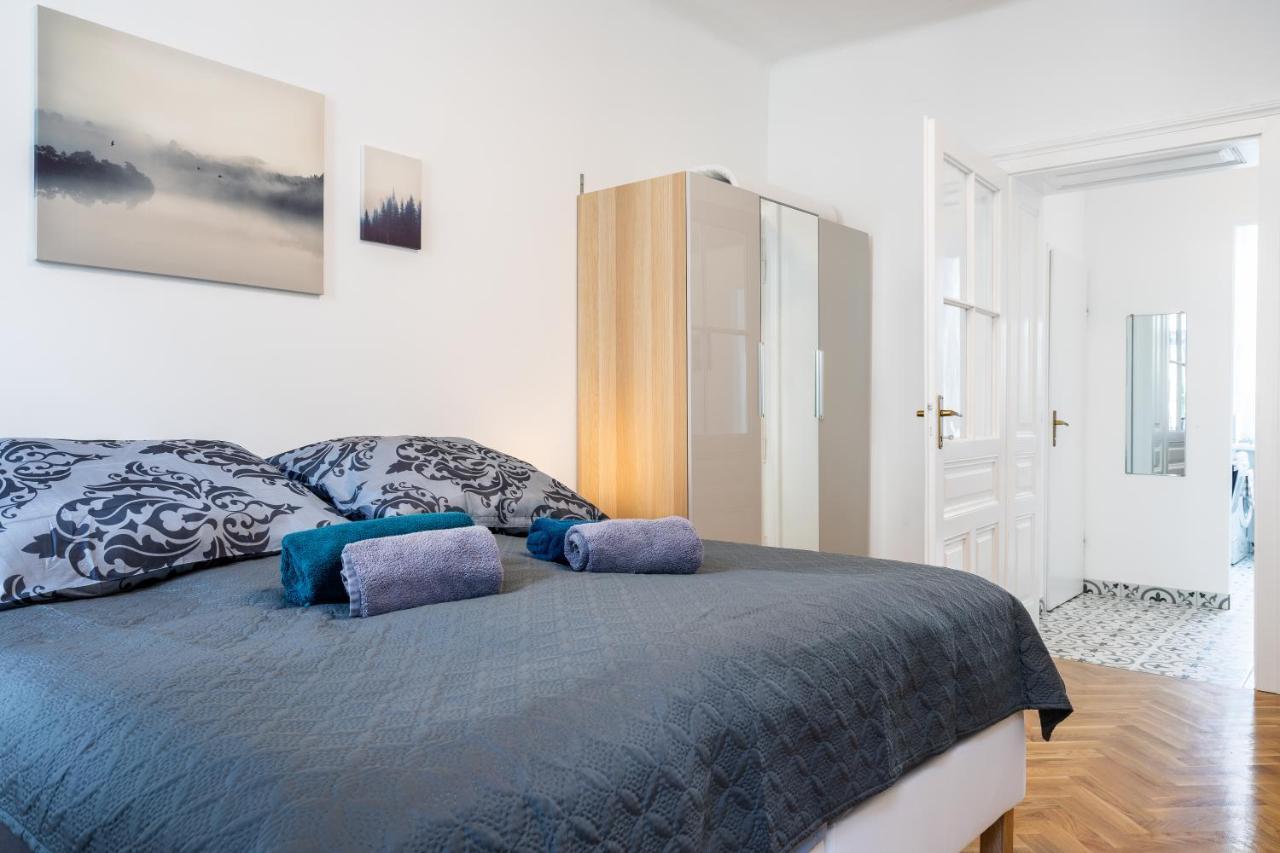 Revliving Apartments Eggenburg Ngoại thất bức ảnh