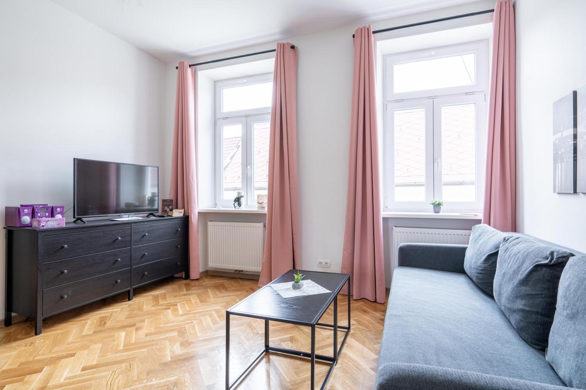 Revliving Apartments Eggenburg Ngoại thất bức ảnh