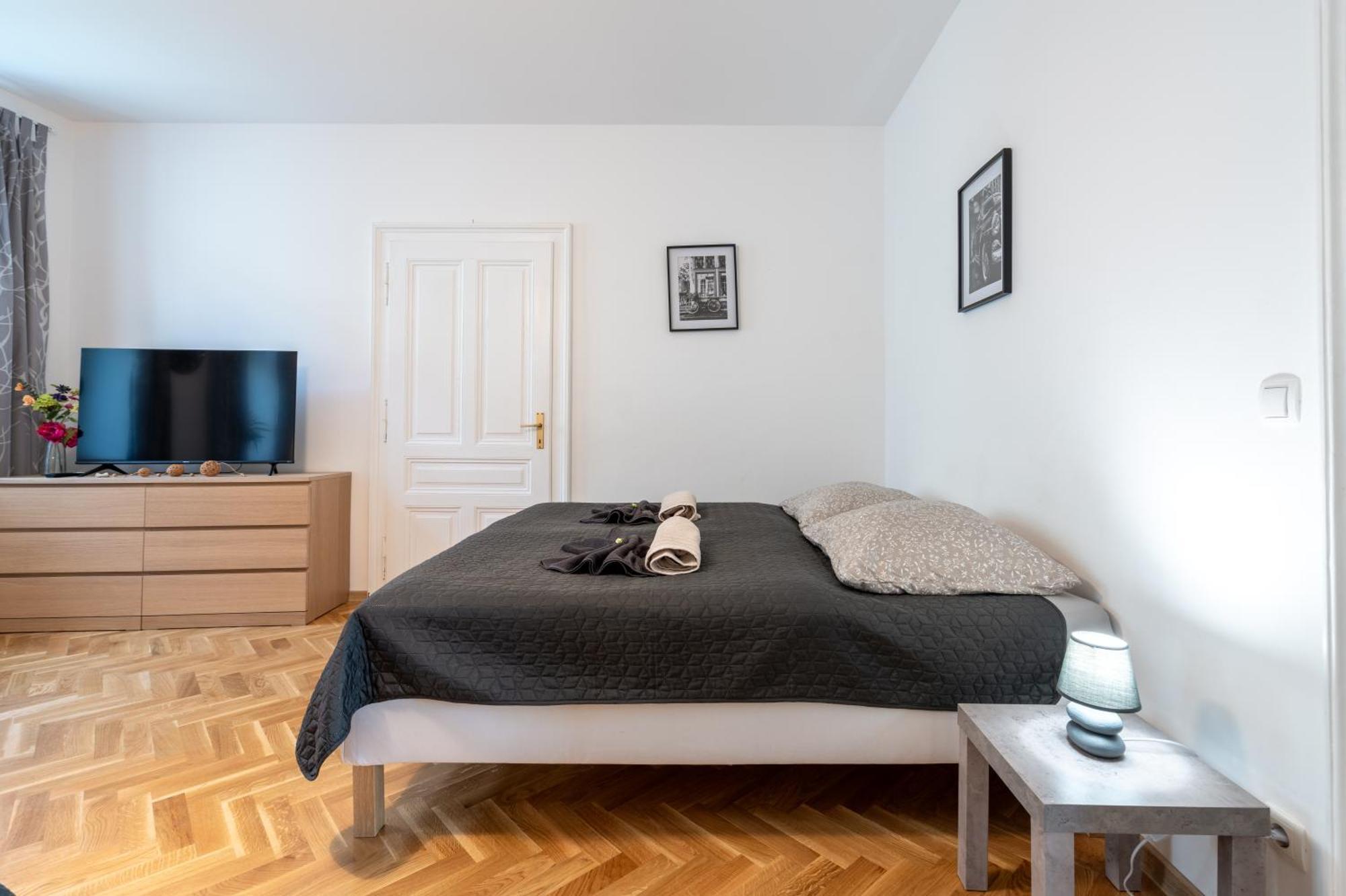 Revliving Apartments Eggenburg Ngoại thất bức ảnh